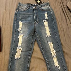 NWT Fashion Nova Skinny Jeans, Size 11/12 (Runs Small)